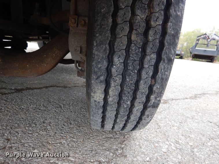 image for item DL2989 2003 GMC C5500  dump flatbed truck