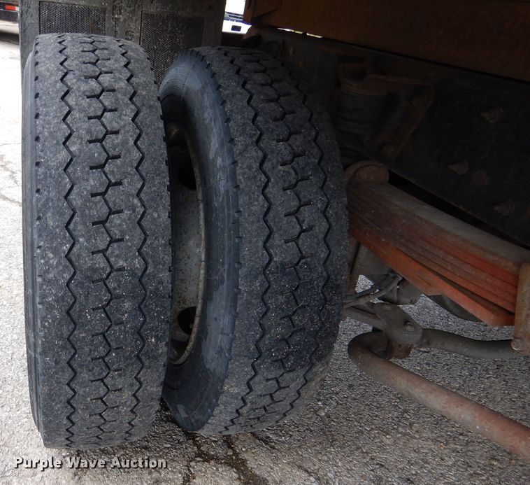 image for item DL2989 2003 GMC C5500  dump flatbed truck