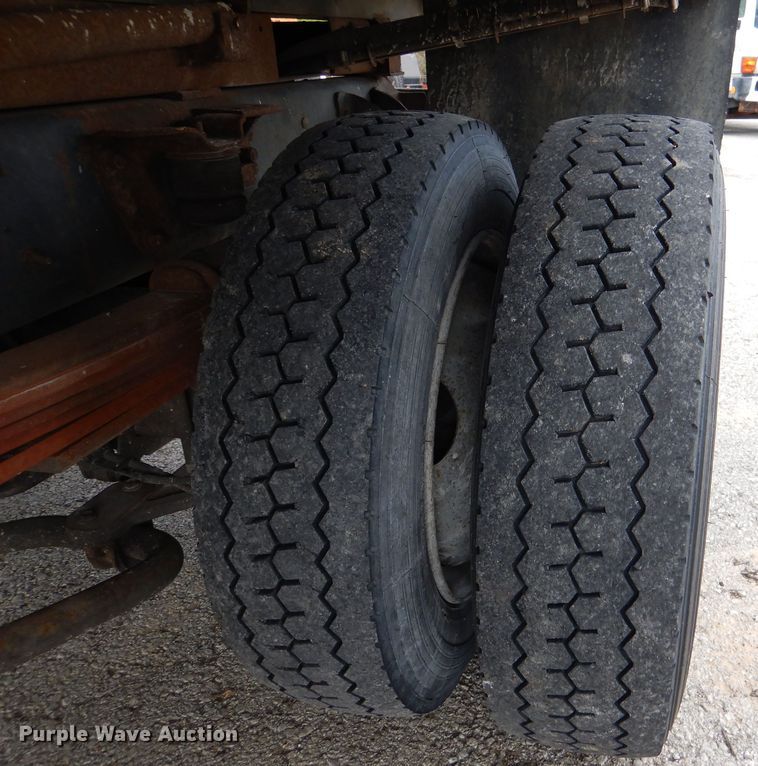 image for item DL2989 2003 GMC C5500  dump flatbed truck