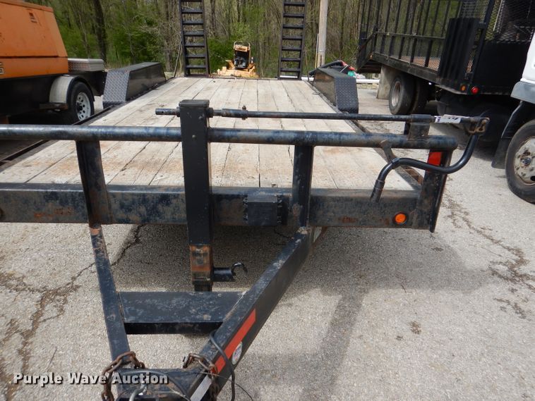 image for item DL2991 2012 Lamar  equipment trailer