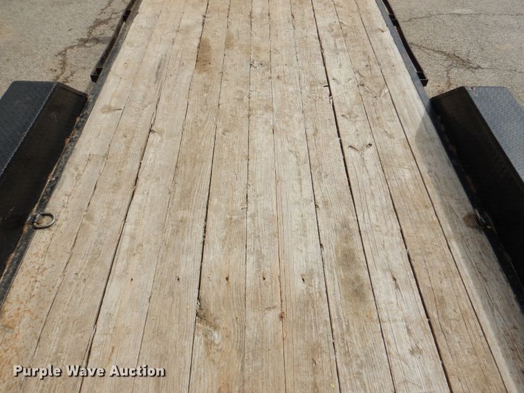 image for item DL2991 2012 Lamar  equipment trailer