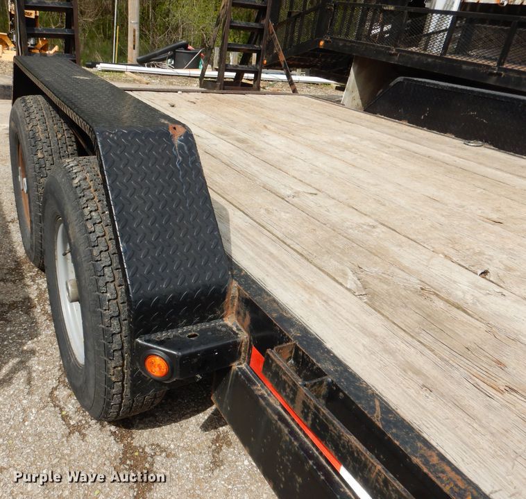 image for item DL2991 2012 Lamar  equipment trailer