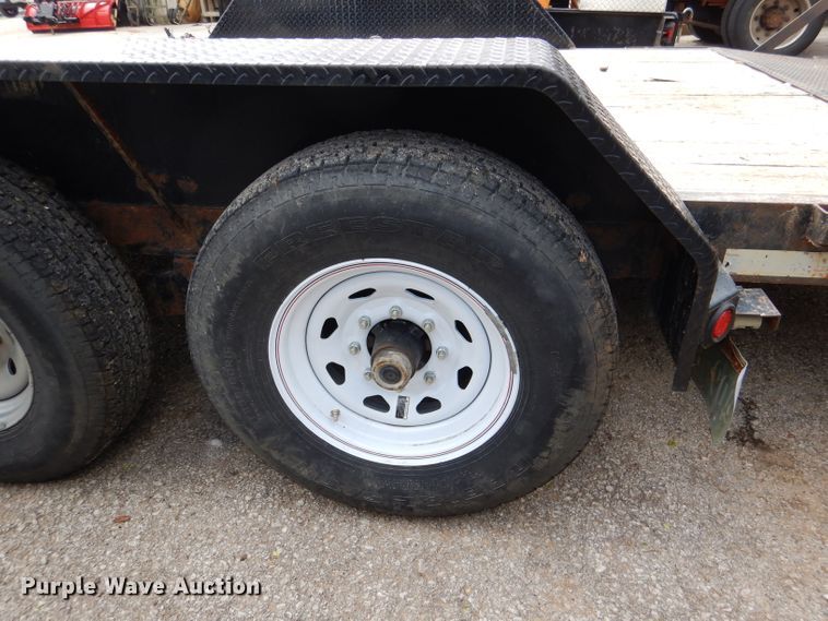 image for item DL2991 2012 Lamar  equipment trailer