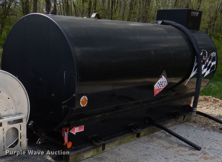 image for item DL2994 Fuel tank