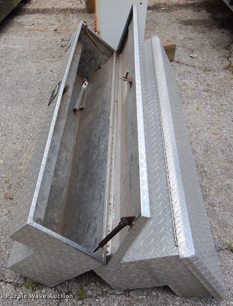 image for item DL2995 (4) toolboxes