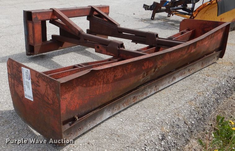 image for item DL8754 96"W skid steer box blade