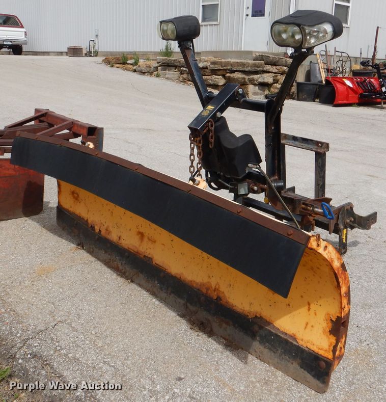 image for item DL8755 Meyer DP-7.5 snow plow