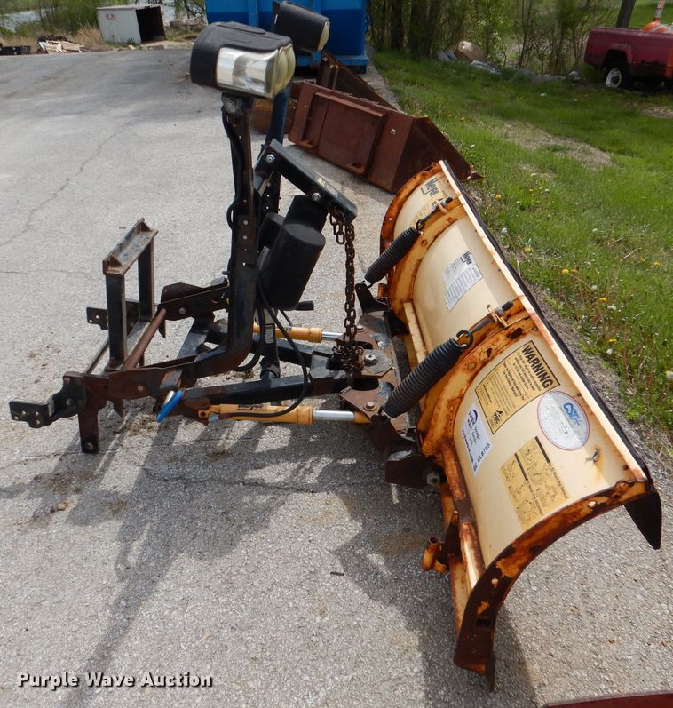 image for item DL8755 Meyer DP-7.5 snow plow