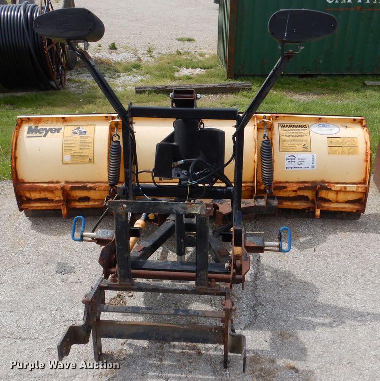 image for item DL8755 Meyer DP-7.5 snow plow