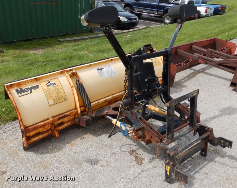 image for item DL8755 Meyer DP-7.5 snow plow