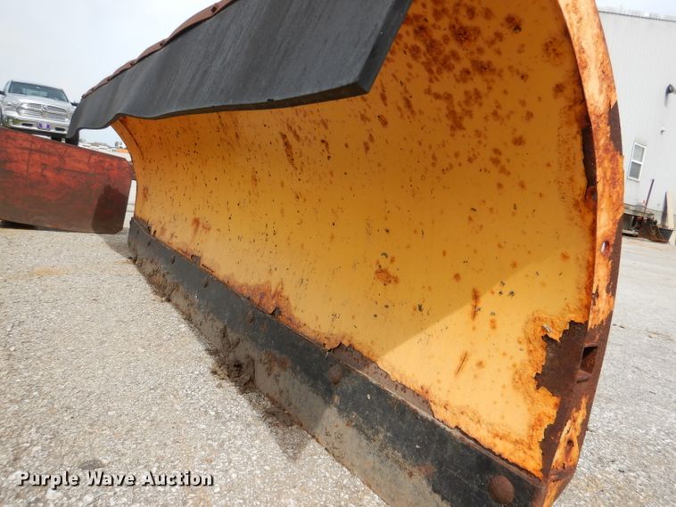 image for item DL8755 Meyer DP-7.5 snow plow