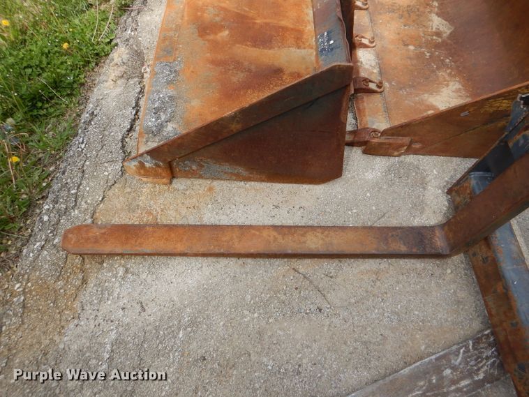 image for item DL8756 Case 48"L skid steer forks