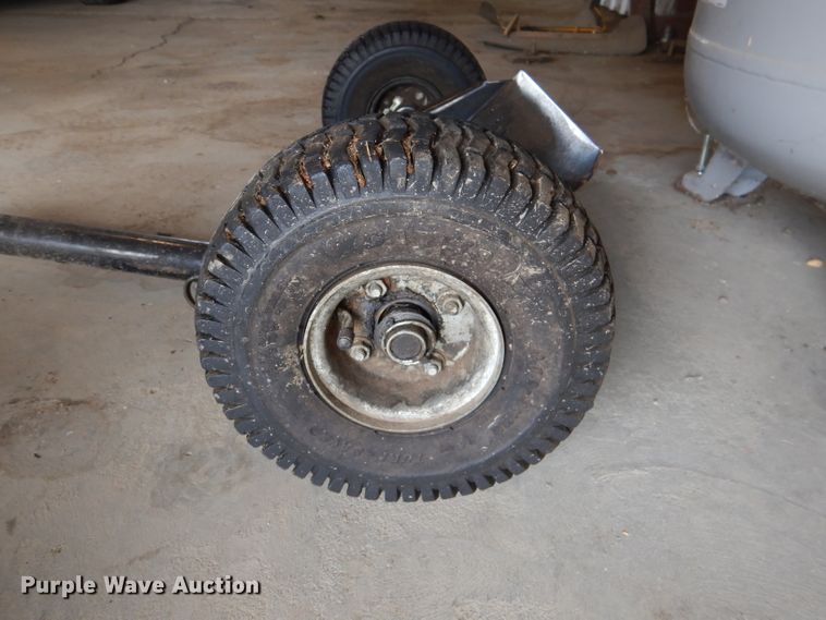 image for item DL8757 Scag SWZ48A  ZTR lawn mower