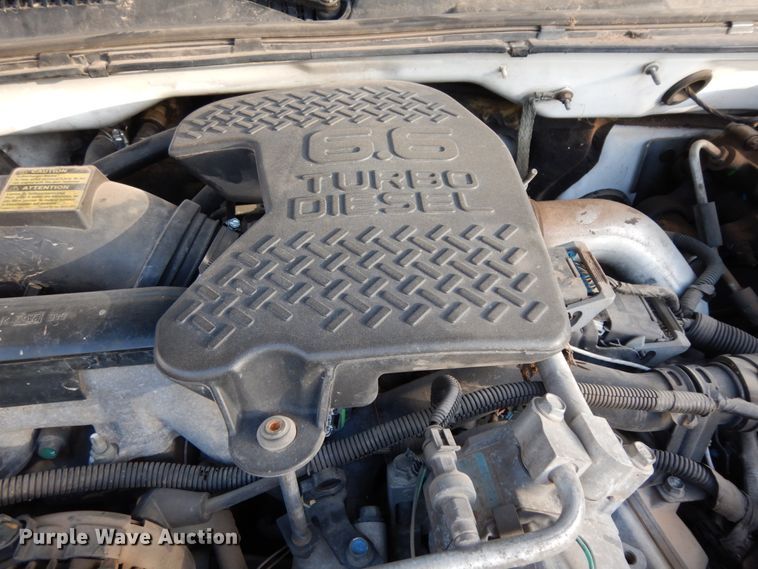 image for item DM2912 2005 Chevrolet 3500HD  flatbed pickup truck