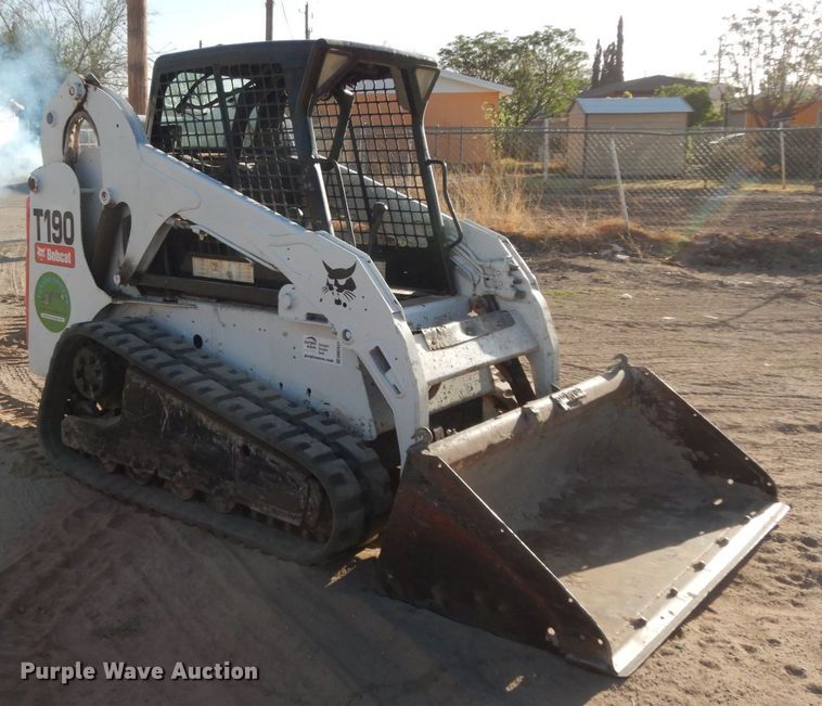 image for item DM2913 2006 Bobcat T190  tracked skid steer loader