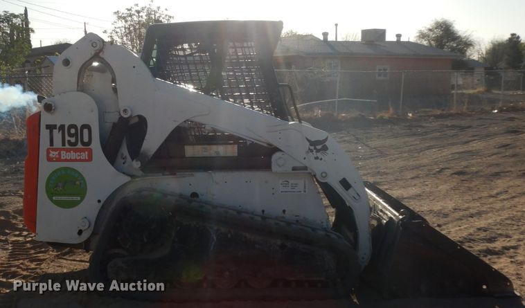image for item DM2913 2006 Bobcat T190  tracked skid steer loader