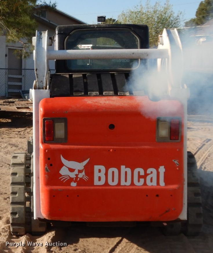 image for item DM2913 2006 Bobcat T190  tracked skid steer loader