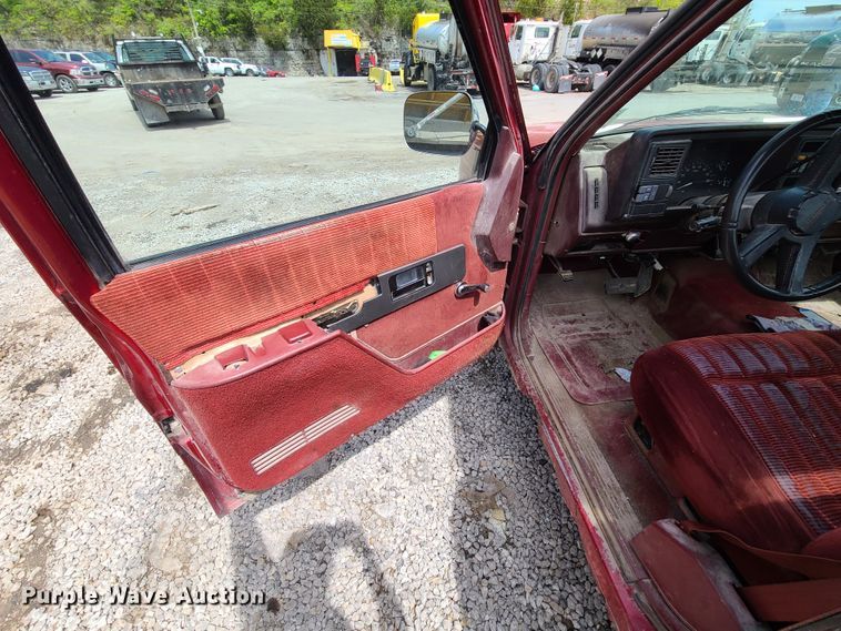 image for item DN5497 1992 Chevrolet 1500  pickup truck