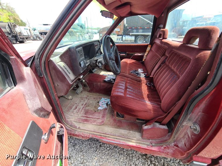 image for item DN5497 1992 Chevrolet 1500  pickup truck