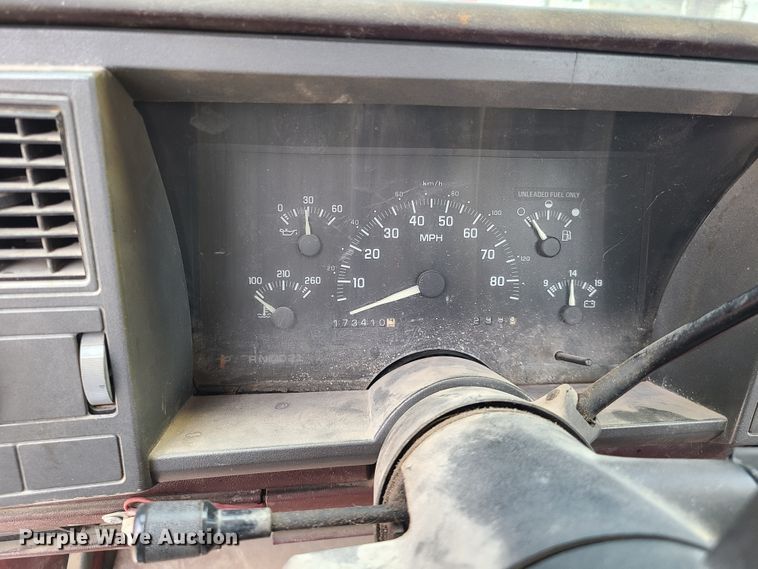 image for item DN5497 1992 Chevrolet 1500  pickup truck