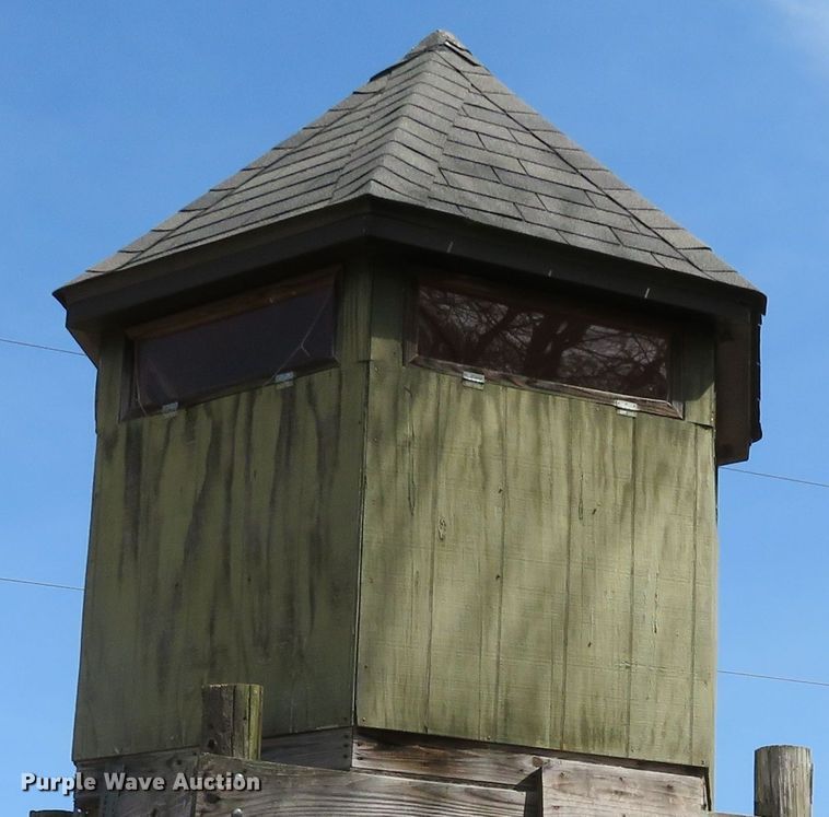 image for item DN5773 (3) shop built hunting blinds