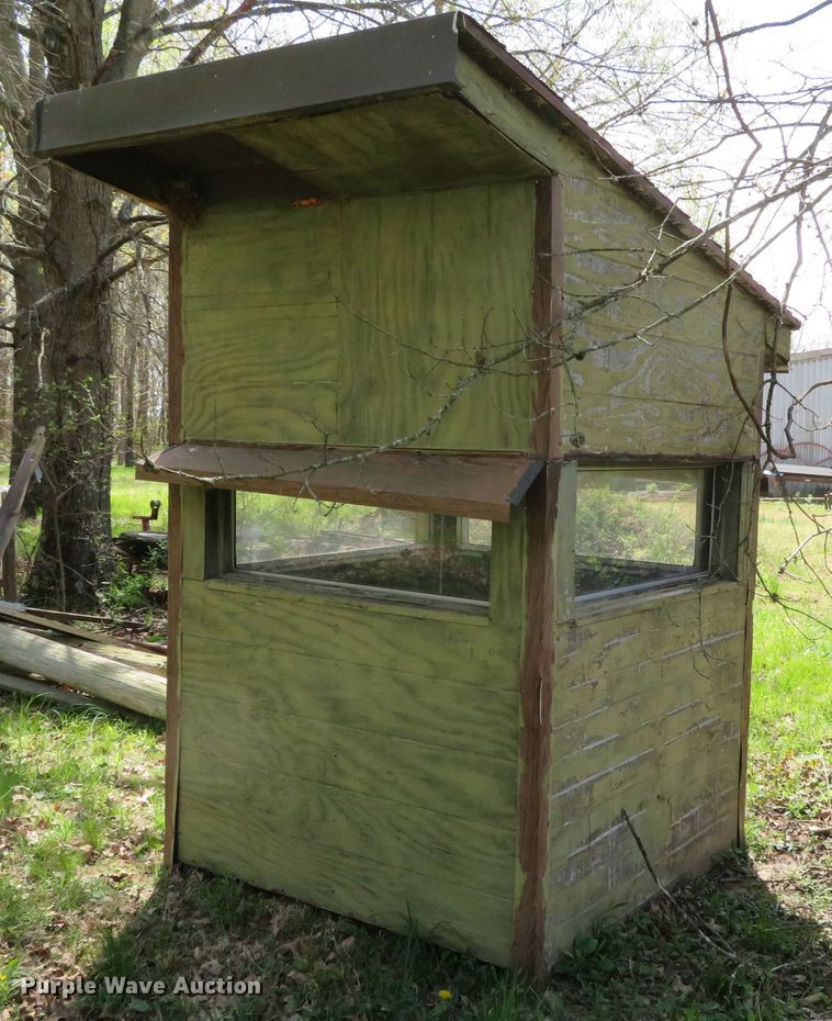 image for item DN5773 (3) shop built hunting blinds