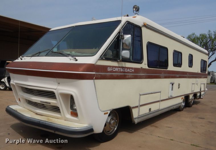 1982 Chevrolet P30 RV in Tulsa, OK | Item ET9096 sold | Purple Wave