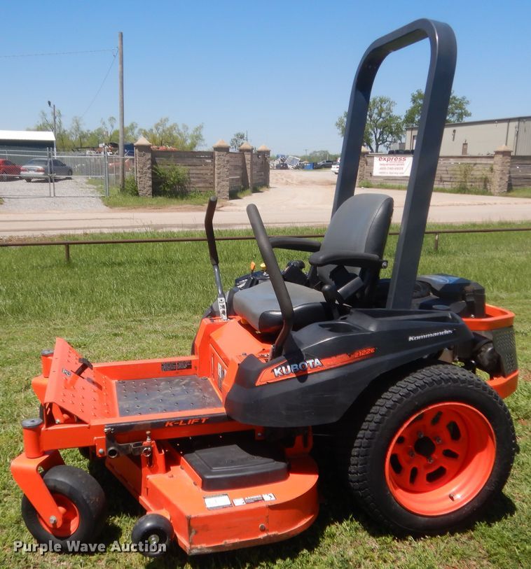 image for item ET9181 Kubota Z122EBR  ZTR lawn mower