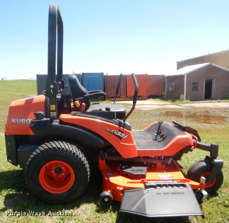 image for item ET9182 2013 Kubota ZD311LP  ZTR lawn mower