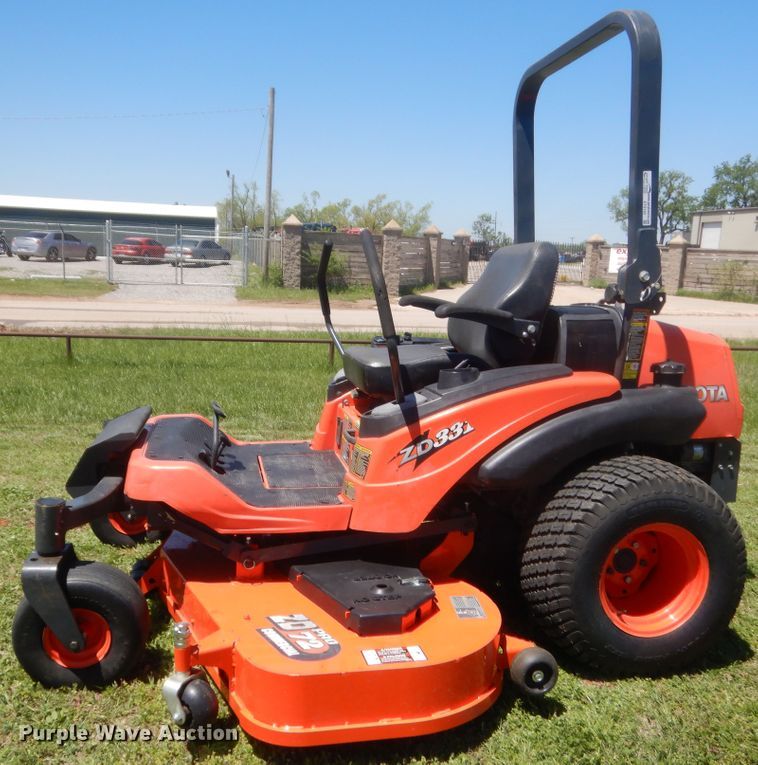 image for item ET9182 2013 Kubota ZD311LP  ZTR lawn mower