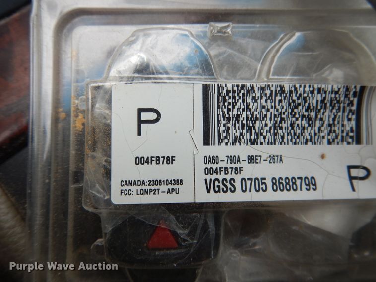 image for item FI9024 2006 Volvo XC70  SUV