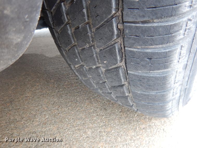 image for item FI9024 2006 Volvo XC70  SUV