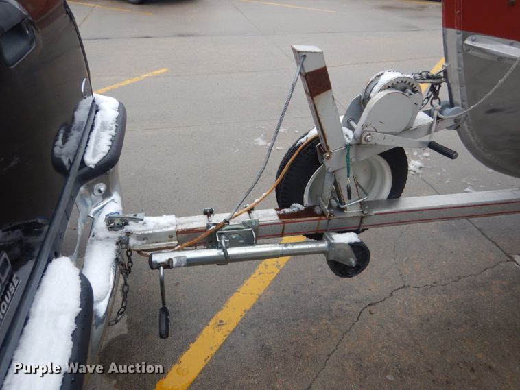 image for item FI9025 1985 Lund American  boat