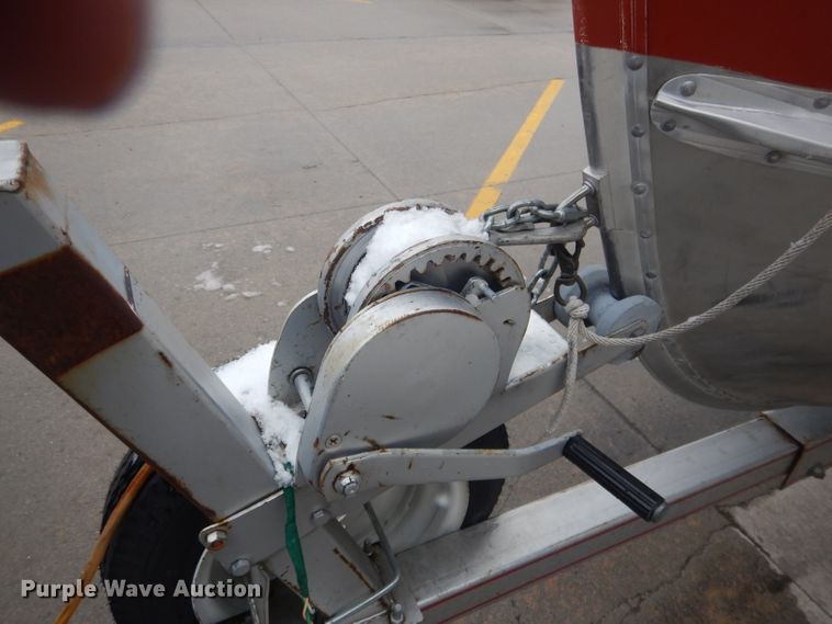 image for item FI9025 1985 Lund American  boat