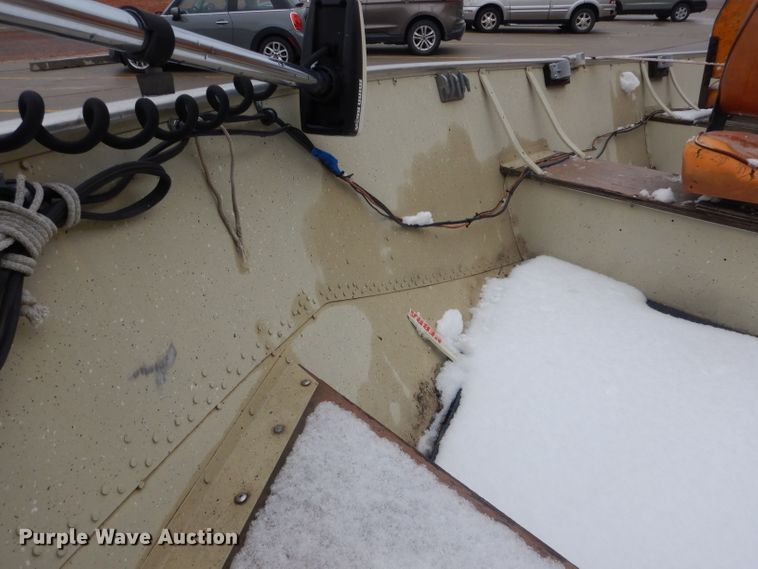 image for item FI9025 1985 Lund American  boat