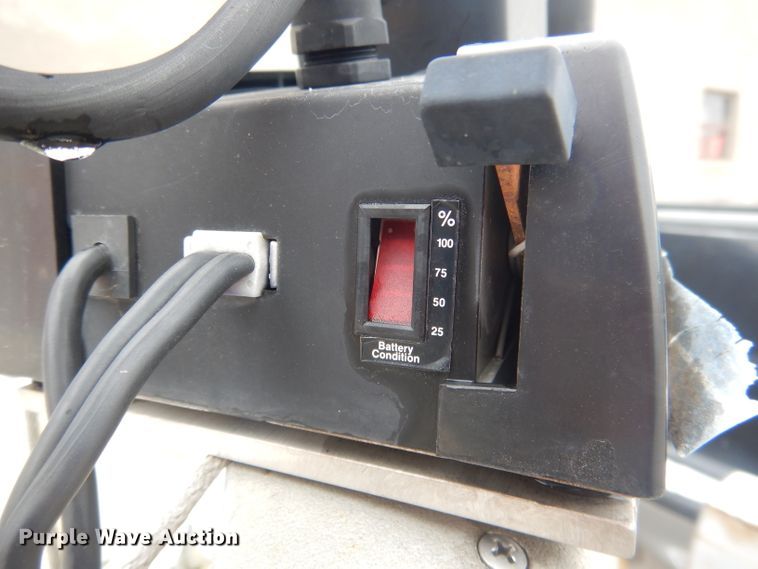 image for item FI9025 1985 Lund American  boat