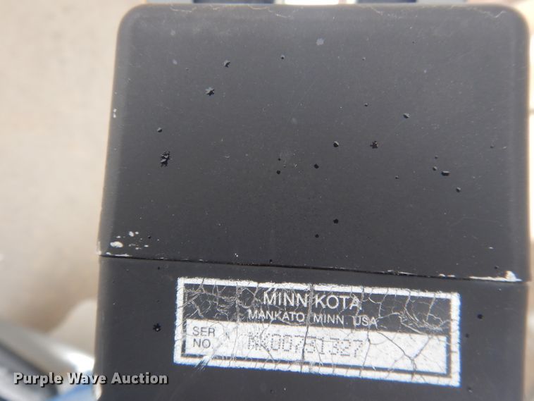 image for item FI9025 1985 Lund American  boat