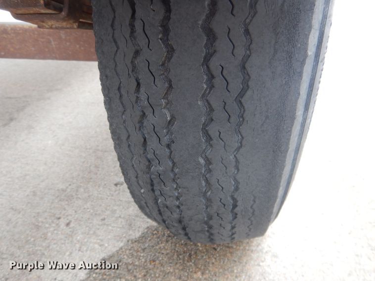 image for item FI9025 1985 Lund American  boat