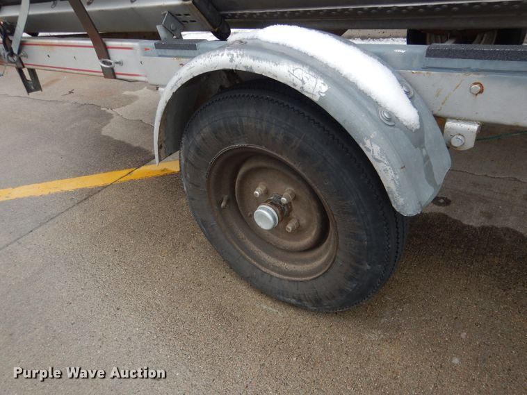 image for item FI9025 1985 Lund American  boat