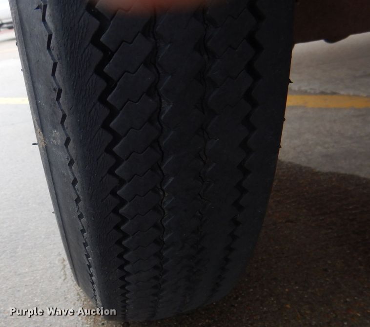 image for item FI9025 1985 Lund American  boat