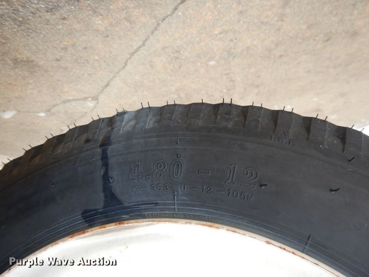 image for item FI9025 1985 Lund American  boat