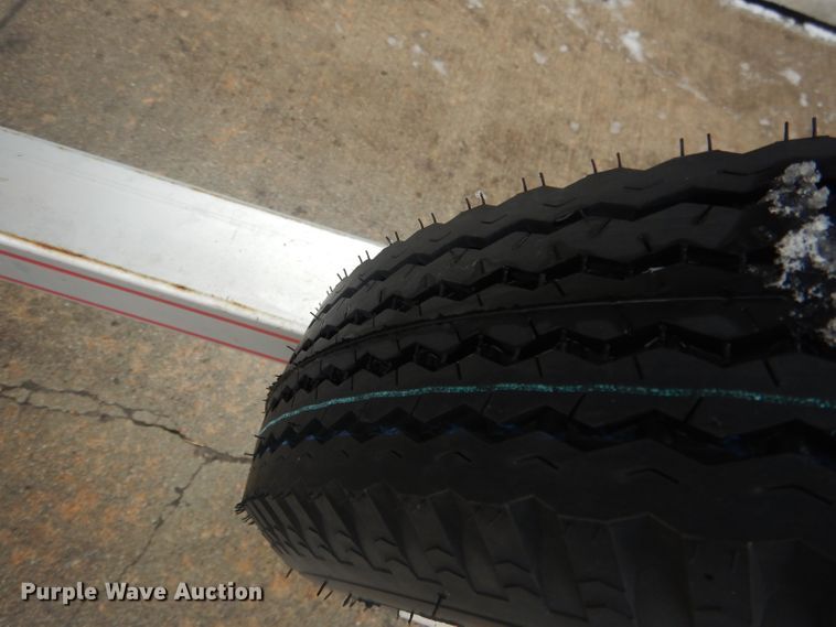 image for item FI9025 1985 Lund American  boat