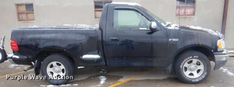 image for item FI9026 2000 Ford F150  pickup truck