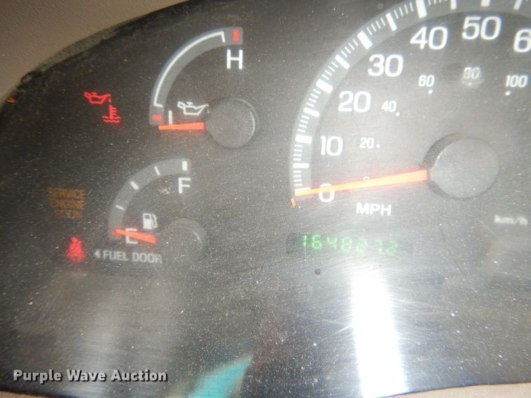 image for item FI9026 2000 Ford F150  pickup truck