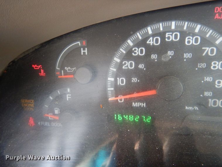 image for item FI9026 2000 Ford F150  pickup truck