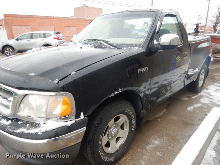 image for item FI9026 2000 Ford F150  pickup truck