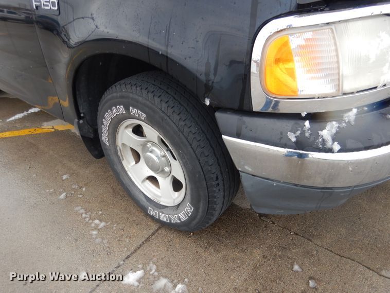 image for item FI9026 2000 Ford F150  pickup truck