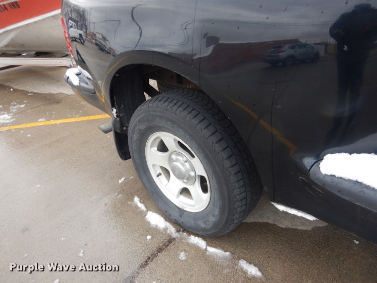 image for item FI9026 2000 Ford F150  pickup truck