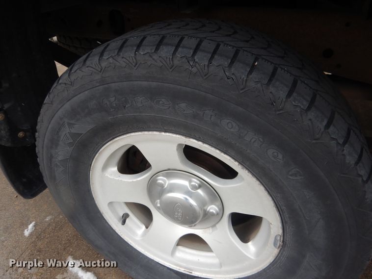 image for item FI9026 2000 Ford F150  pickup truck