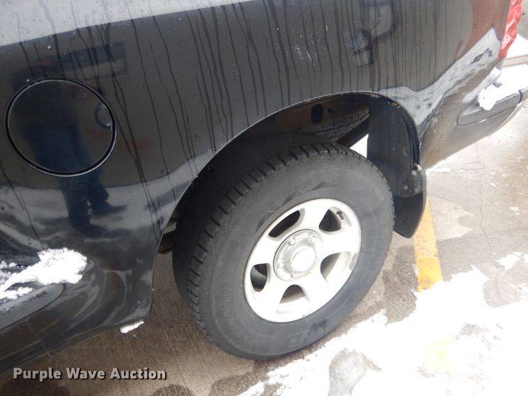 image for item FI9026 2000 Ford F150  pickup truck